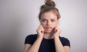 Read more about the article Why Do I Have a Double Chin When I’m Skinny?