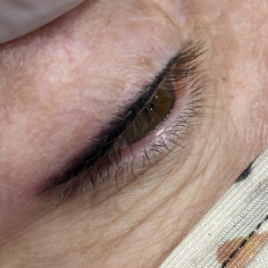 Eyelash enhancement with permanent makeup